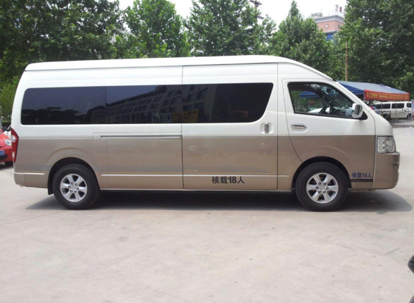 大巴車租賃